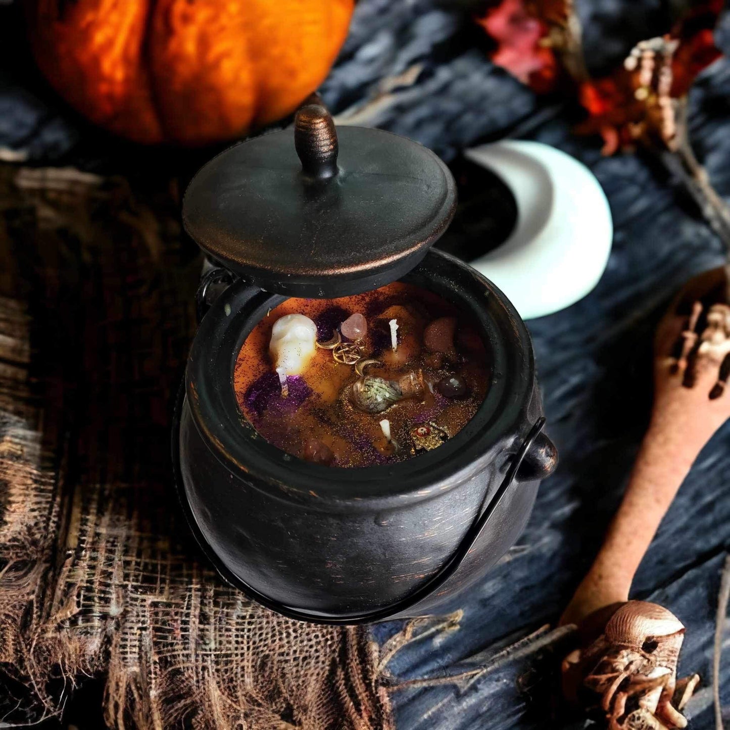 Samhain Limited Edition Candle 20 oz 3 wick