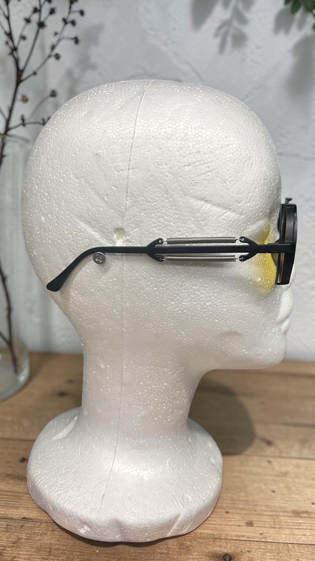 Yellow Lens Round Retro Sunglasses – Black Frame