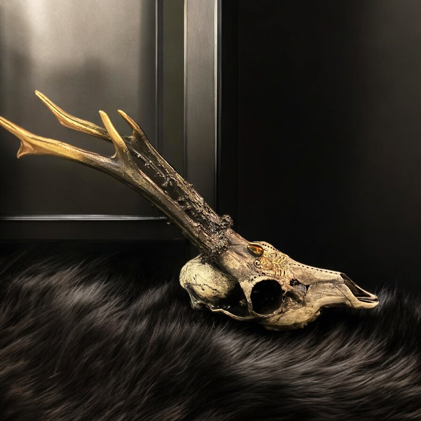 Roe Deer Skull Golden Tear Drop